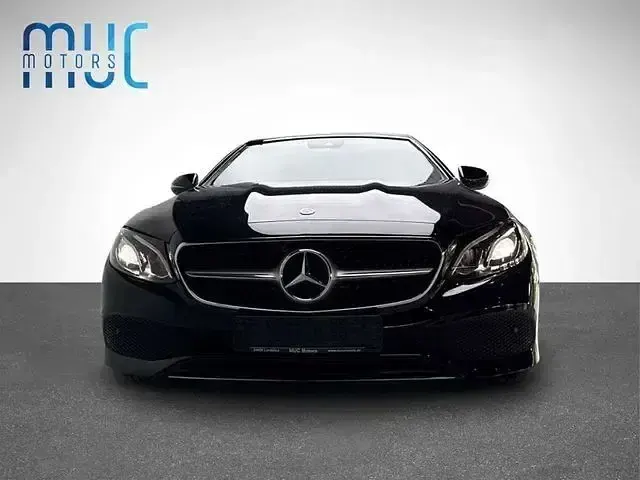 Gebraucht Mercedes E220 194 PS (142 kW) 2019 Obsidianschwarz  metalliclack Cabrio