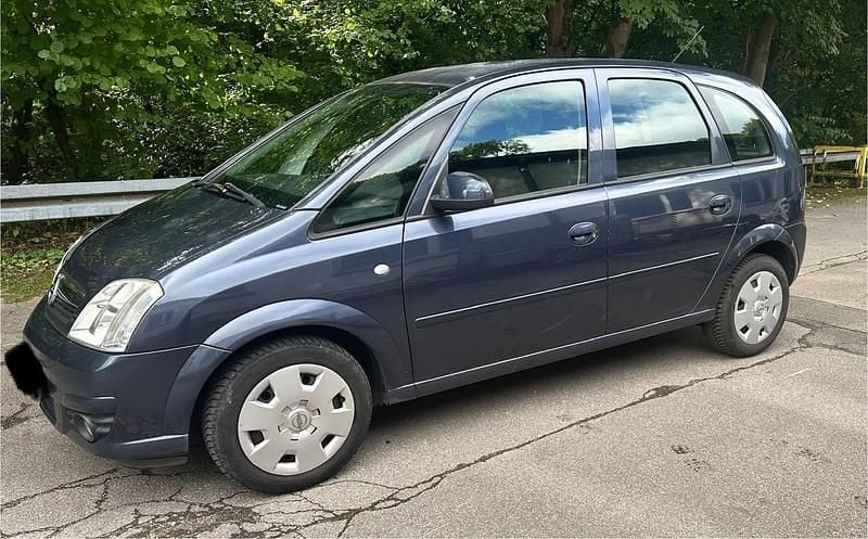 Grau Gebraucht 2006 Opel Meriva Van / Kleinbus | 1.800 € (Fairer Preis) - Bild 1/4
