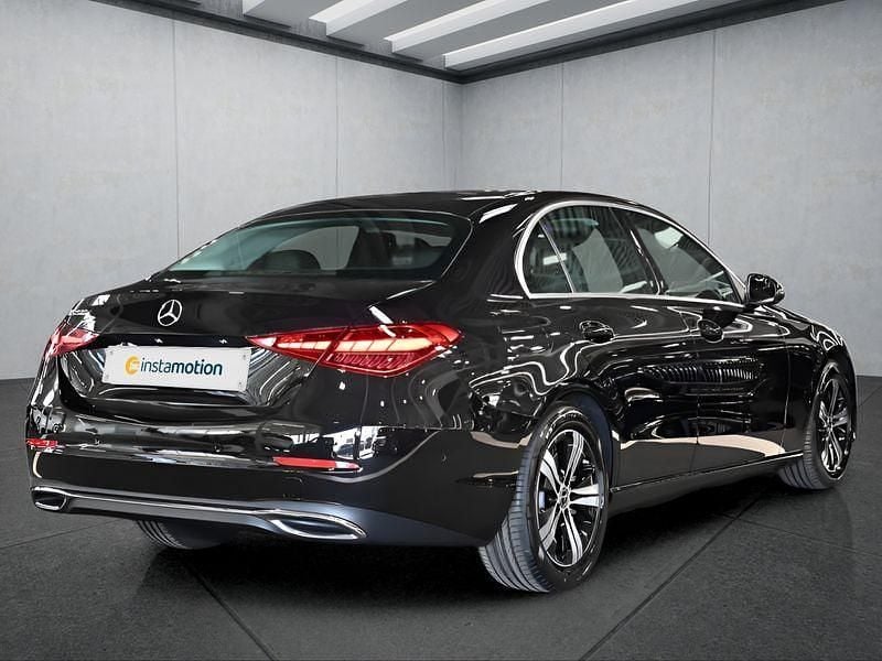 Gebraucht Mercedes C200 163 PS (119 kW) 2025 Schwarz Limousine