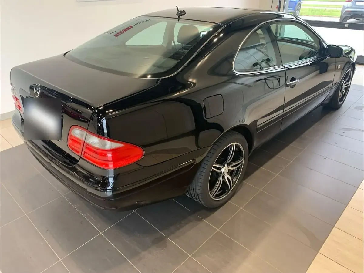 Gebraucht Mercedes CLK430 Elegance 279 PS (205 kW) 1999 Schwarz Coupé