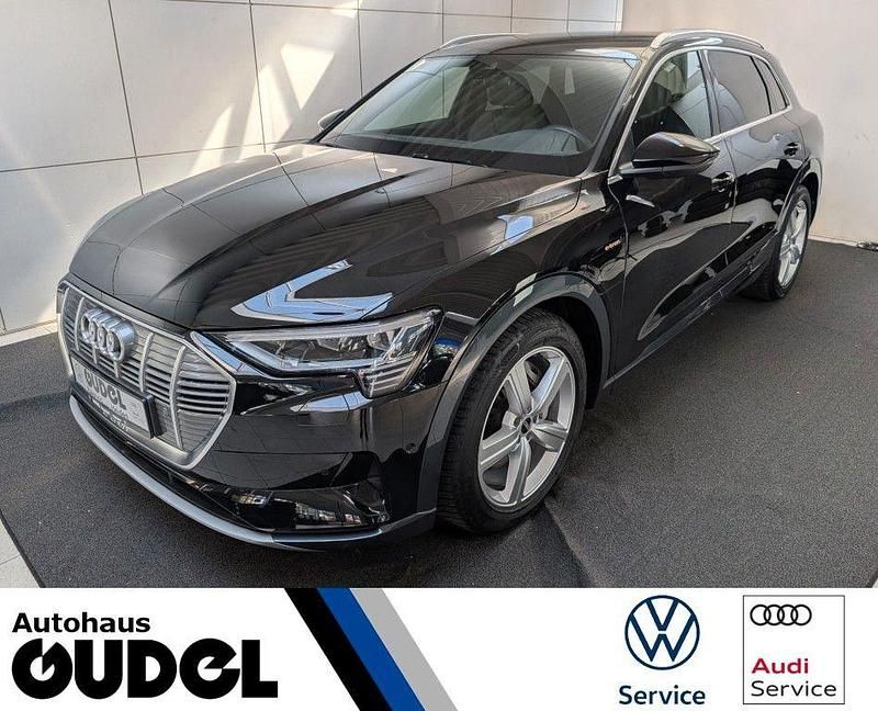 Mythosschwarz Gebraucht 2023 Audi e-tron Advanced Plus SUV | 37.980 € (Fairer Preis) - Bild 1/4