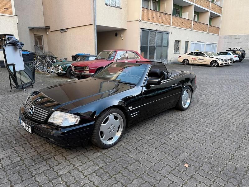 Schwarz Gebraucht 1997 Mercedes SL500 Cabrio | 29.999 € - Bild 1/4