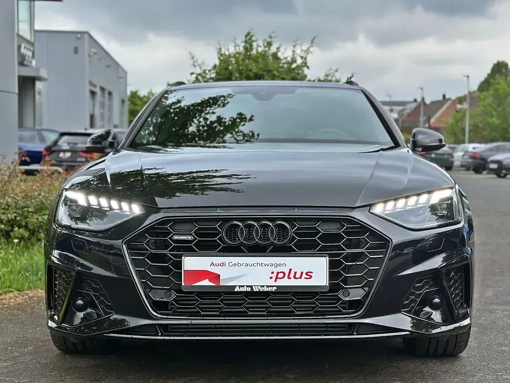 Gebraucht Audi A4 S-Line 265 PS (194 kW) 2025 Schwarz Limousine