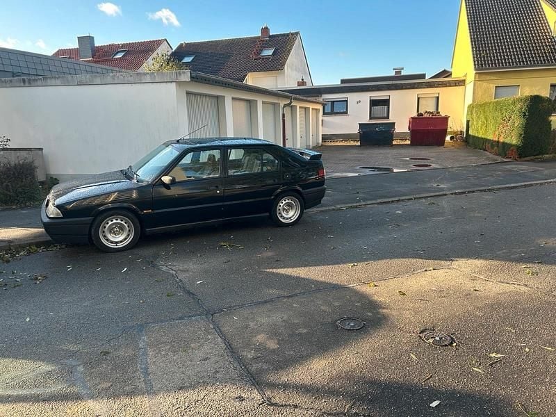 Gebraucht Alfa Romeo 33 105 PS (77 kW) 1993 Schwarz Limousine