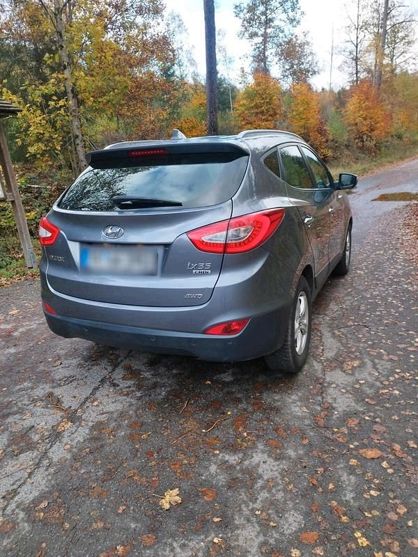 Gebraucht Hyundai ix35 184 PS (135 kW) 2015 Grau SUV
