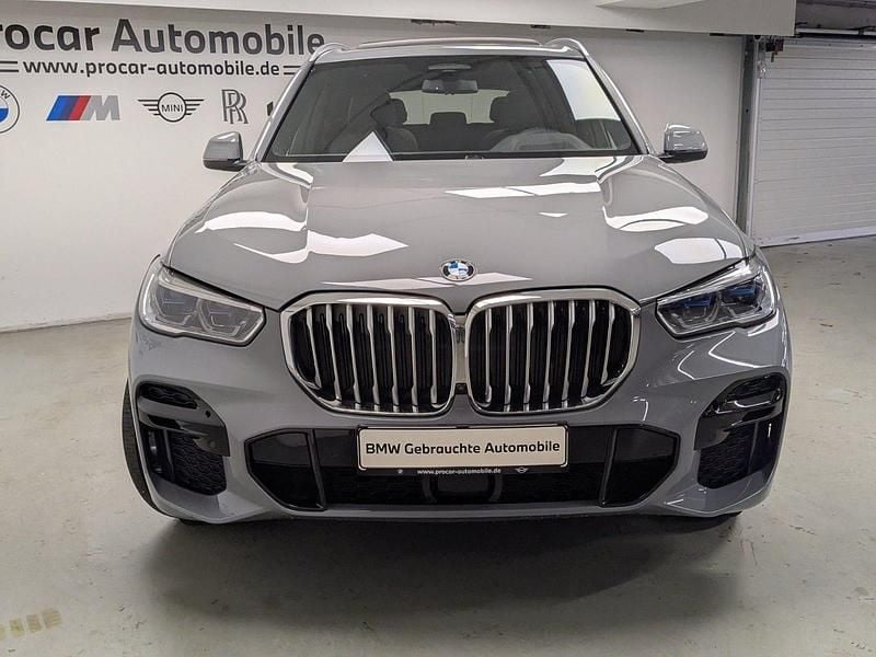 Gebraucht BMW X5 Performance 400 PS (294 kW) 2022 Grau SUV