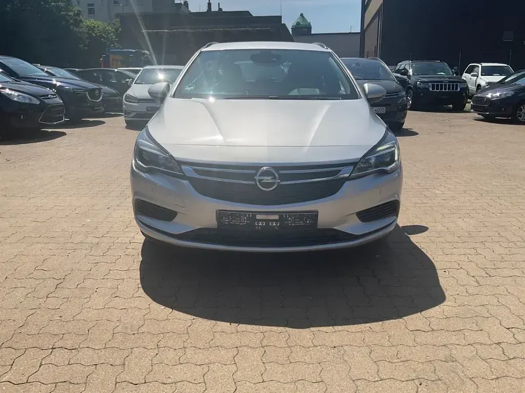 Gebraucht Opel Astra 105 PS (77 kW) 2018 Silber Kombi