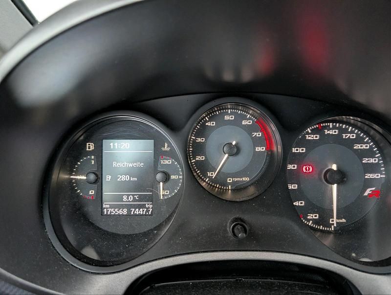 Gebraucht Seat Leon FR 211 PS (155 kW) 2009 Weiß Limousine