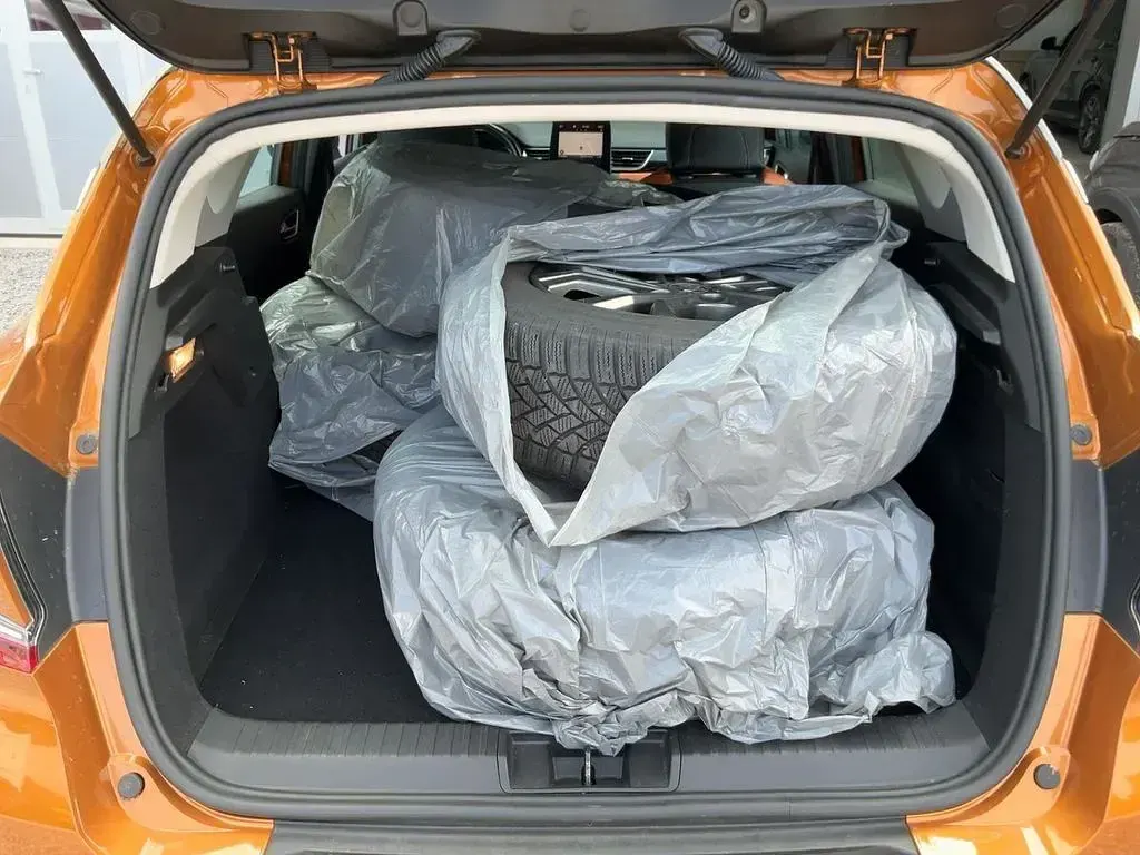 Gebraucht Renault Captur Intens 116 PS (85 kW) 2020 Orange SUV