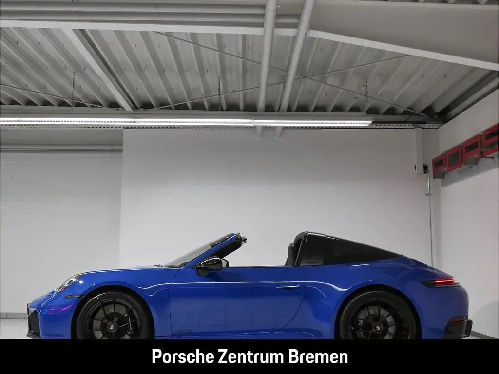 Gebraucht Porsche 911 Carrera 4 GTS Targa 541 PS (397 kW) 2026 Luganoblau Cabrio