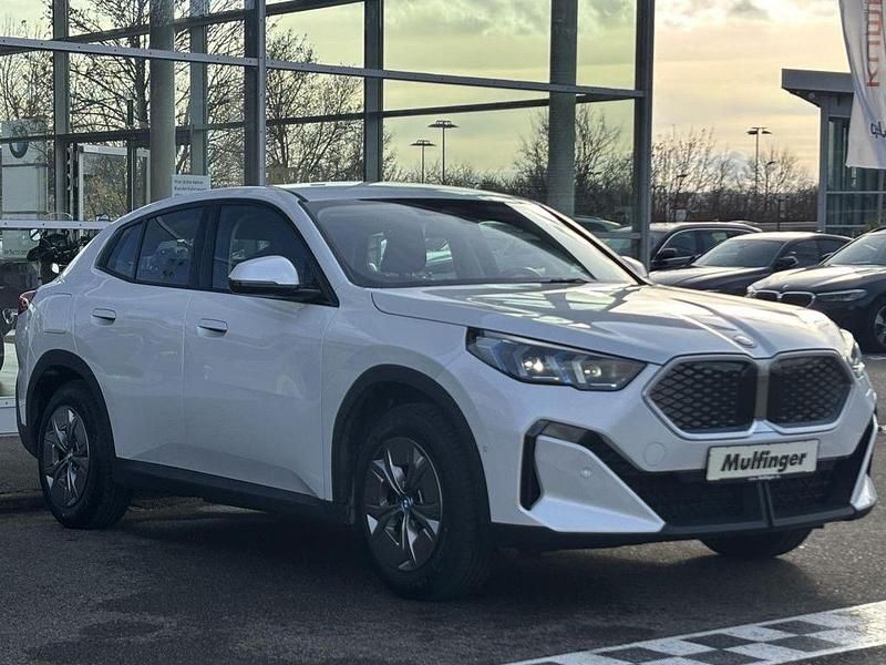 Gebraucht BMW iX2 Performance 225 kW (306 PS) 2024 Mineral weiß SUV