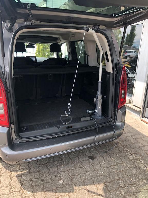 Gebraucht Opel Combo Life 131 PS (96 kW) 2020 Grau Van / Kleinbus