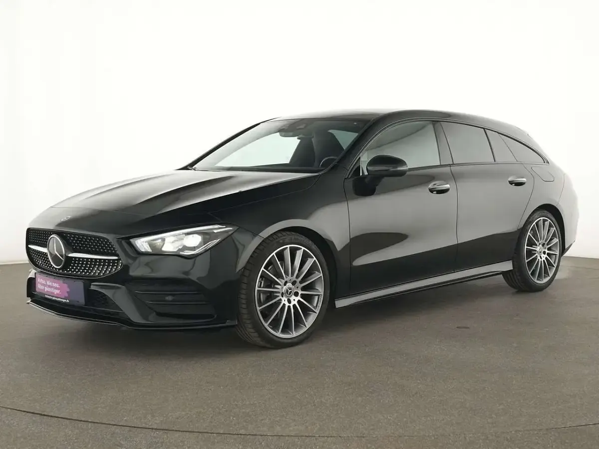 Gebraucht Mercedes CLA250 AMG line 224 PS (164 kW) 2023 Kosmosschwarz Coupé
