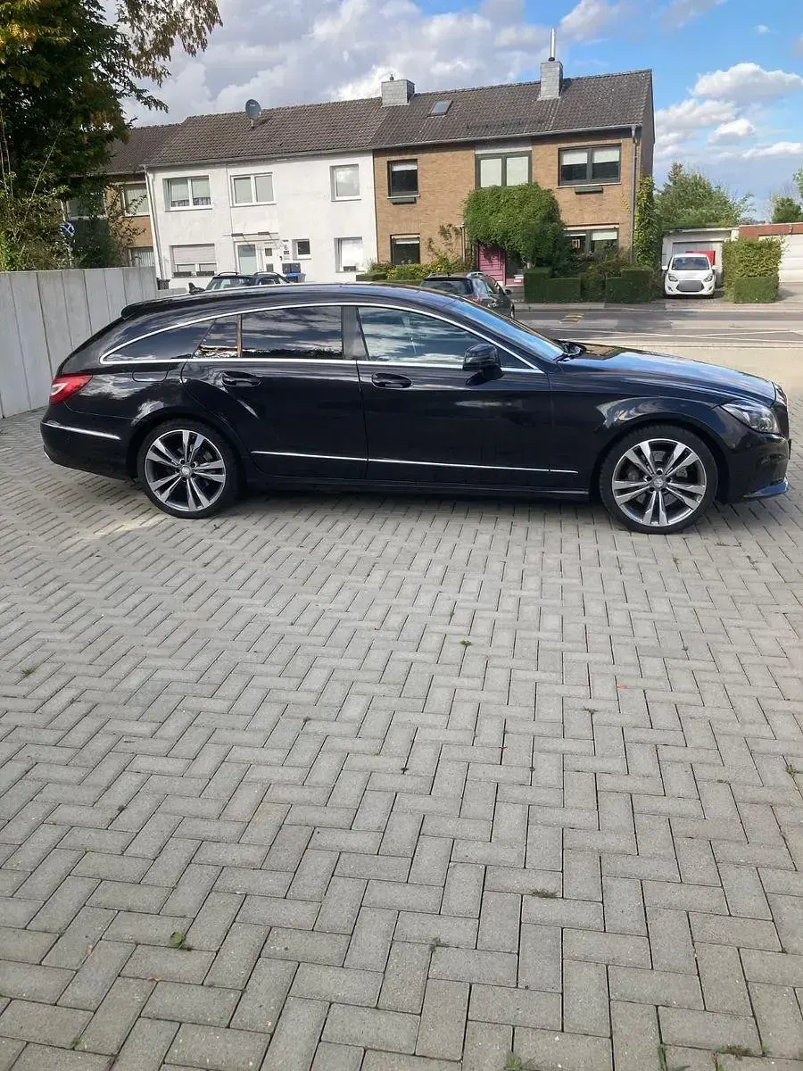 Gebraucht Mercedes CLS350 Shooting Brake 252 PS (185 kW) 2015 Schwarz Kombi