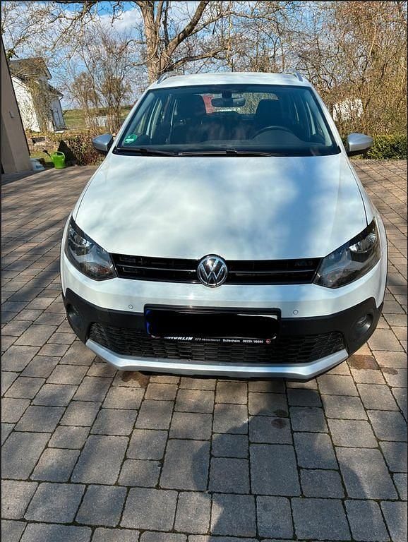 Gebraucht VW Polo Cross 90 PS (66 kW) 2015 Weiß Kleinwagen