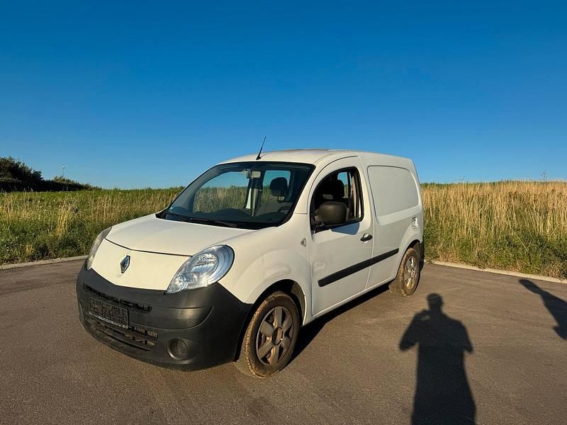 Weiß Gebraucht 2008 Renault Kangoo Van / Kleinbus | 2.590 € - Bild 1/4