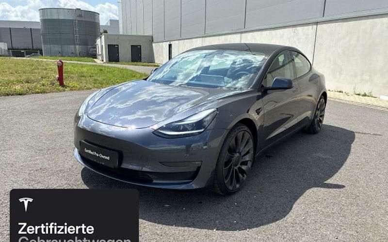 Silber Gebraucht 2021 Tesla Model 3 Performance Limousine | 31.400 € (Fairer Preis) - Bild 1/4