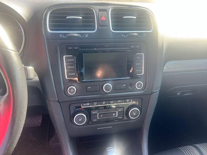 Gebraucht Mercedes Vito 136 PS (100 kW) 2013 Rot Van