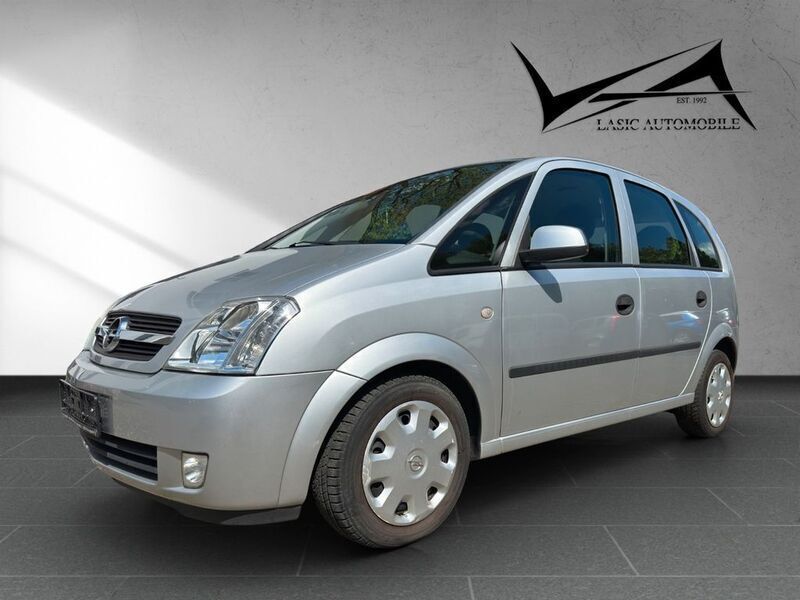 Silber Gebraucht 2004 Opel Meriva Van / Kleinbus | 3.990 € (Teuer) - Bild 1/4