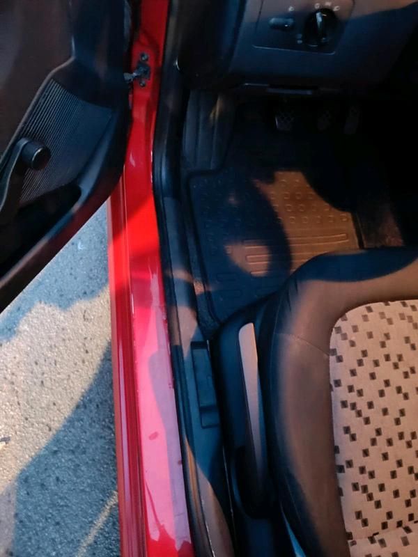 Gebraucht Skoda Fabia 2005 Rot Kleinwagen