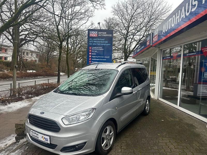 Gebraucht Ford Tourneo Courier Trend 101 PS (74 kW) 2017 Silber Van / Kleinbus