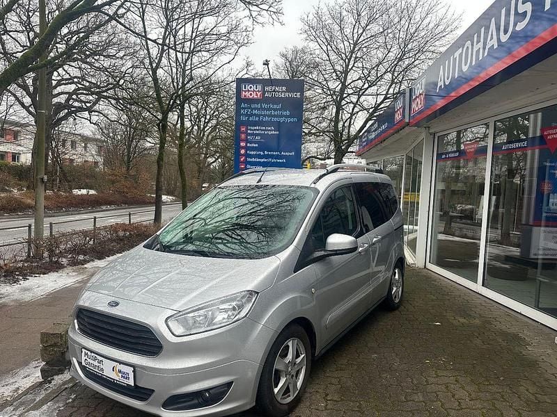 Gebraucht Ford Tourneo Courier Trend 101 PS (74 kW) 2017 Silber Van / Kleinbus