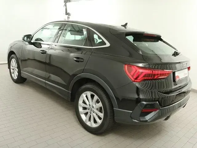 Gebraucht Audi Q3 Sportback Performance 150 PS (110 kW) 2020 Schwarz SUV