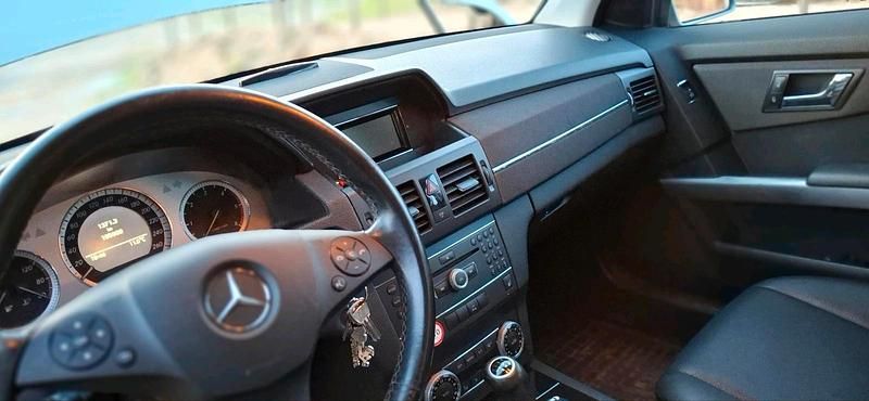 Gebraucht Mercedes GLK220 170 PS (125 kW) 2010 Grau SUV