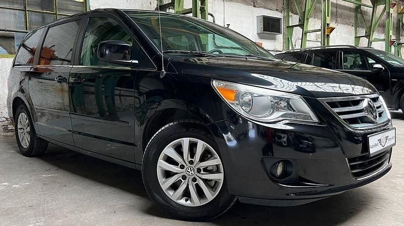 Gebraucht VW Routan SE 283 PS (208 kW) 2018 Schwarz Van / Kleinbus