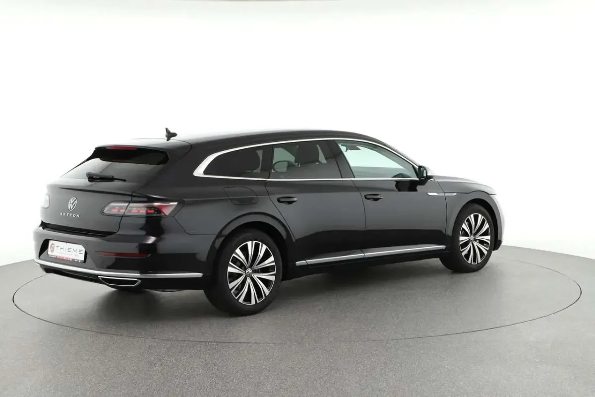 Gebraucht VW Arteon Elegance 190 PS (139 kW) 2023 Schwarz Limousine