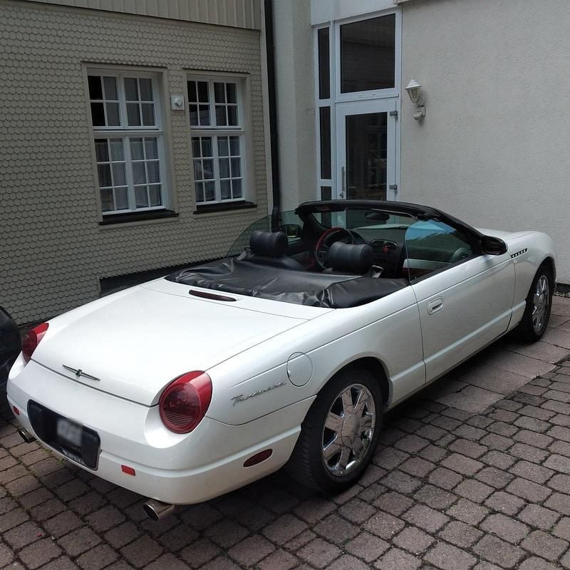 Gebraucht Ford Thunderbird 256 PS (188 kW) 2003 Weiß Cabrio