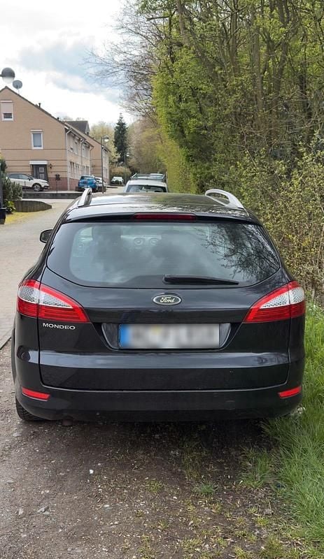 Gebraucht Ford Mondeo 145 PS (106 kW) 2008 Schwarz Kombi