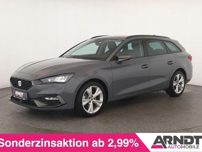 Graphene grau Gebraucht 2024 Seat Leon FR Limousine | 24.784 € (Fairer Preis) - Bild 1/4