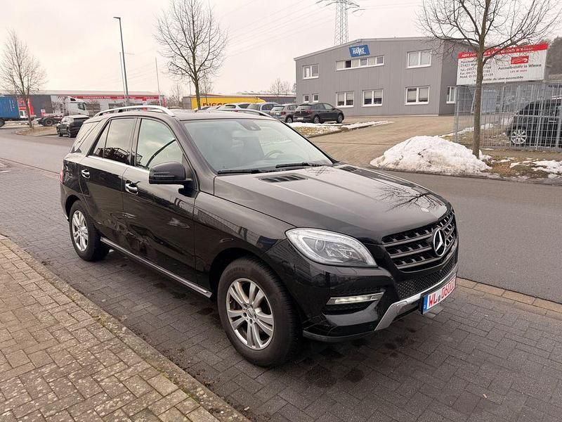 Gebraucht Mercedes ML350 258 PS (189 kW) 2014 Schwarz SUV