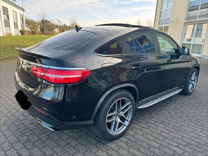 Gebraucht Mercedes GLE350 AMG line 258 PS (189 kW) 2016 Schwarz Coupé