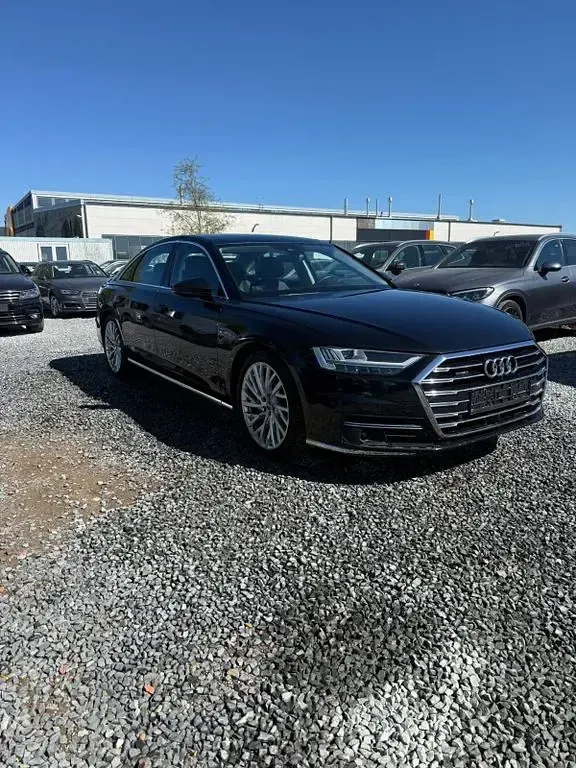 Second-hand Audi A8 Sport 286 CP (210 kW) 2020 Negru Berlinǎ