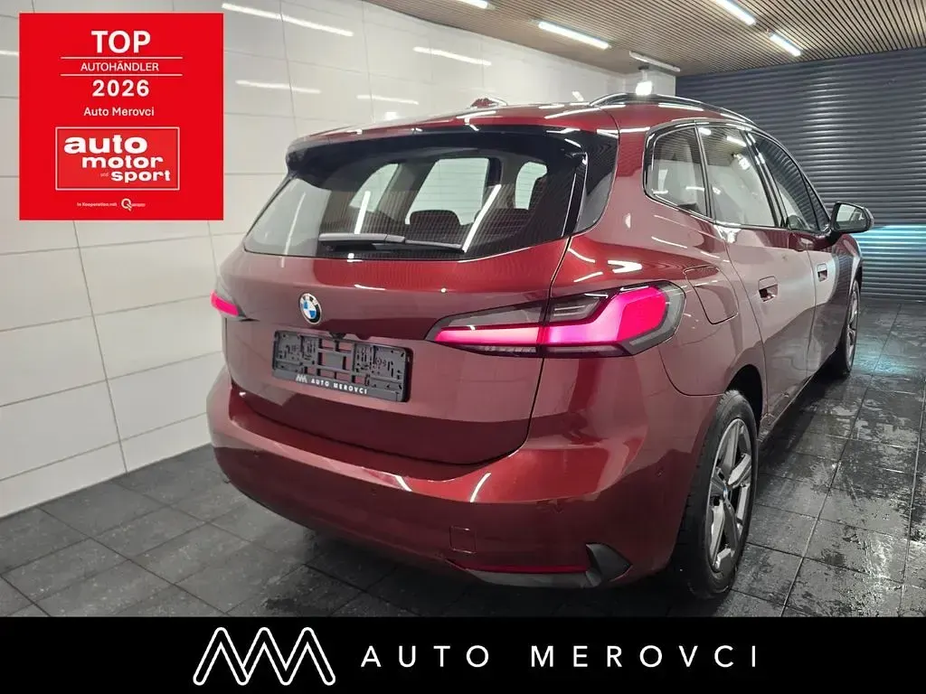 Gebraucht BMW 218 Active Tourer 150 PS (110 kW) 2025 Rot Van / Kleinbus