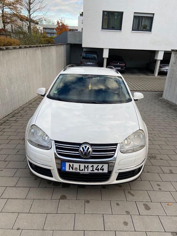 Weiß Gebraucht 2009 VW Golf VI Comfortline Kombi | 4.800 € (Fairer Preis) - Bild 1/4