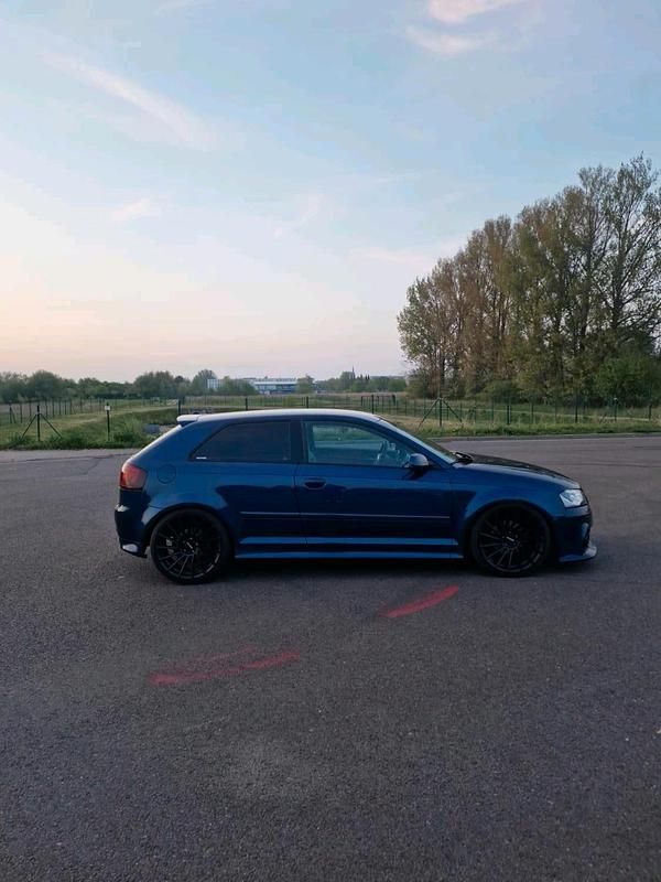 Gebraucht Audi A3 S-Line 105 PS (77 kW) 2011 Blau Kleinwagen