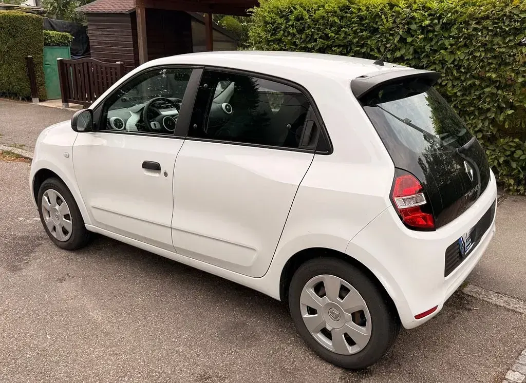 Gebraucht Renault Twingo Life 71 PS (52 kW) 2016 Weiß Kleinwagen