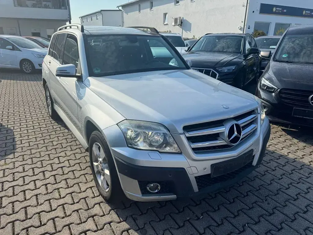 Gebraucht Mercedes GLK320 224 PS (164 kW) 2008 Silber SUV