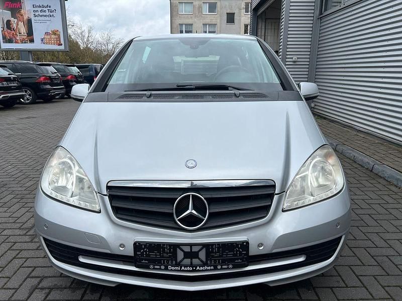Gebraucht Mercedes A150 Elegance 95 PS (69 kW) 2008 Polarsilber Limousine