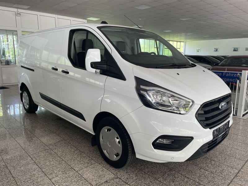 Gebraucht Ford Transit Custom 131 PS (96 kW) 2022 Weiss, metallic Van