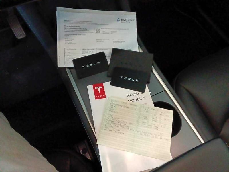 Gebraucht Tesla Model Y RWD 219 kW (299 PS) 2023 Weiß SUV