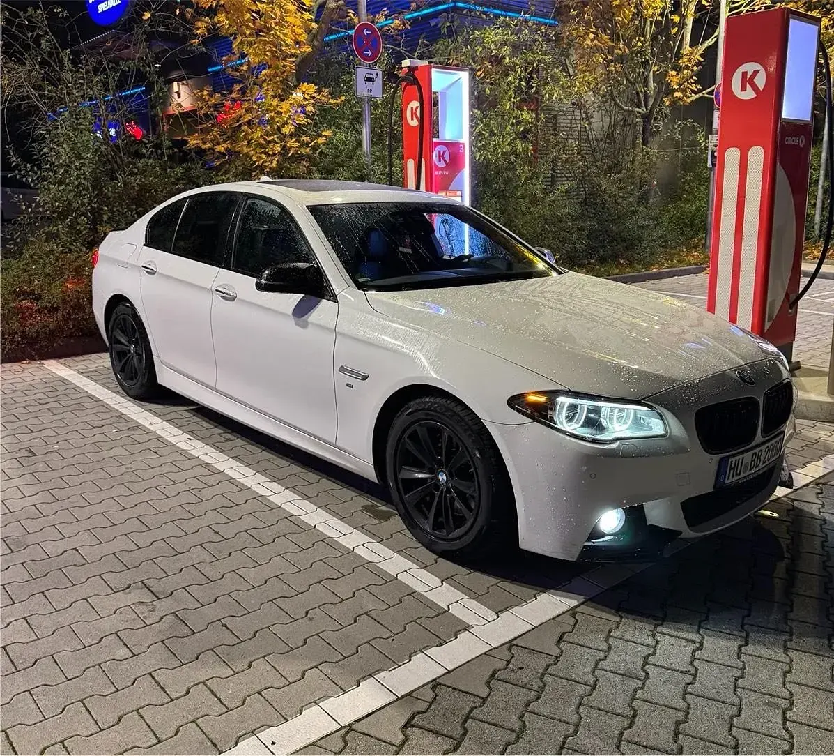 Gebraucht BMW 530 M Sport 258 PS (189 kW) 2016 Weiß Limousine