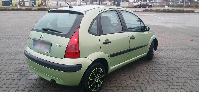 Gebraucht Citroën C3 60 PS (44 kW) 2003 Grün Kleinwagen