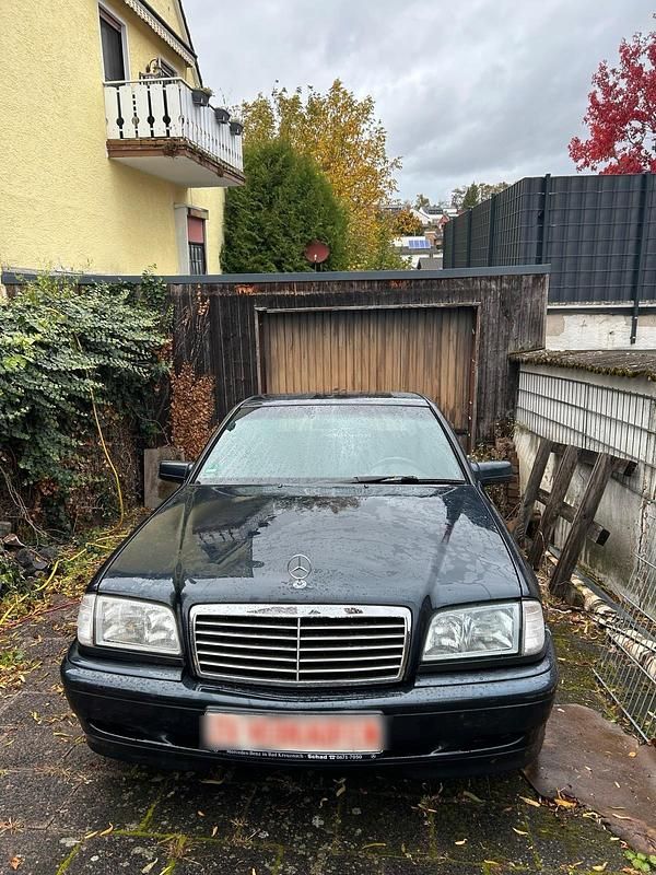 Blau Gebraucht 1999 Mercedes C180 Limousine | 3.000 € (Fairer Preis) - Bild 1/4