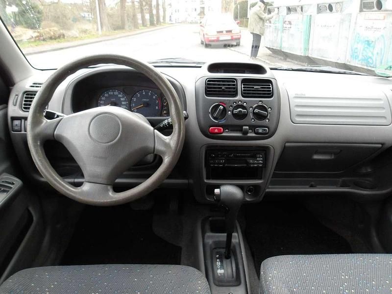Gebraucht Suzuki Ignis 83 PS (61 kW) 2001 Other Kleinwagen