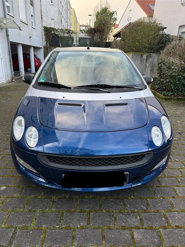 Blau Gebraucht 2005 Smart ForFour Kleinwagen | 1.900 € (Fairer Preis) - Bild 1/4