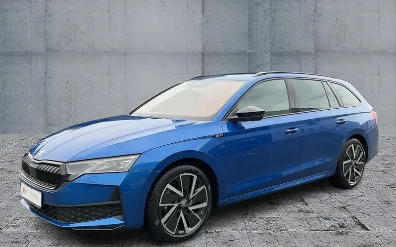 Gebraucht Skoda Octavia SportLine 150 PS (110 kW) 2025 Kombi